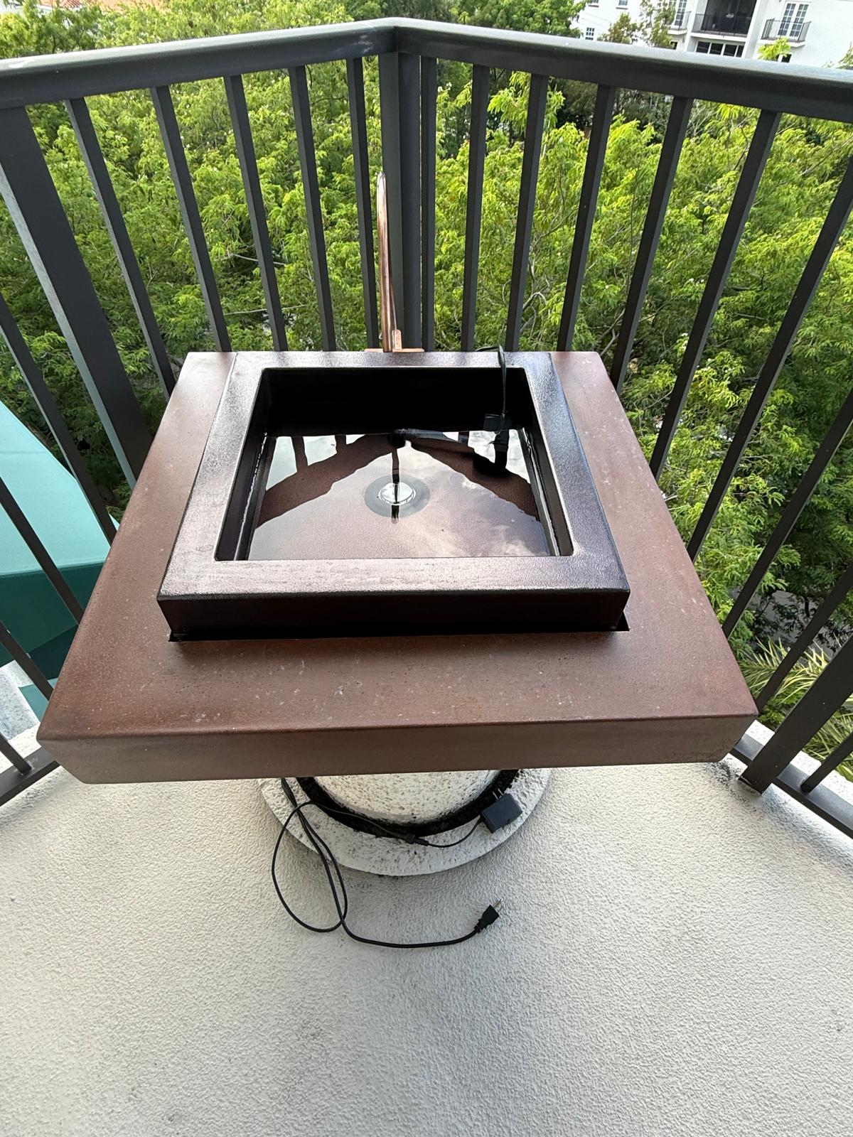 Modern Corten Steel Bird Bath Fountain: Minimalist Garden Decor with LED