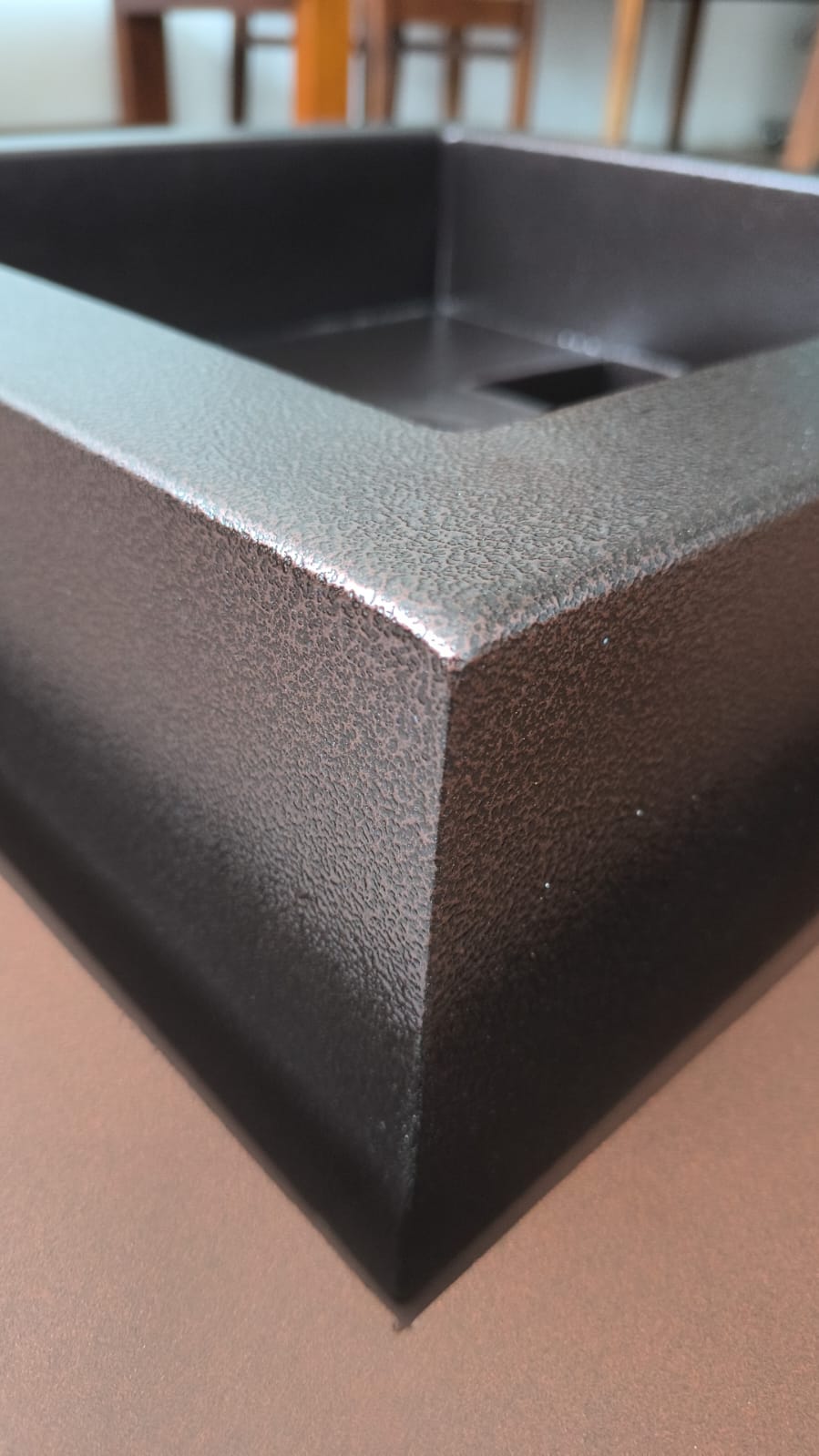 Modern Corten Steel Bird Bath Fountain: Minimalist Garden Decor with LED