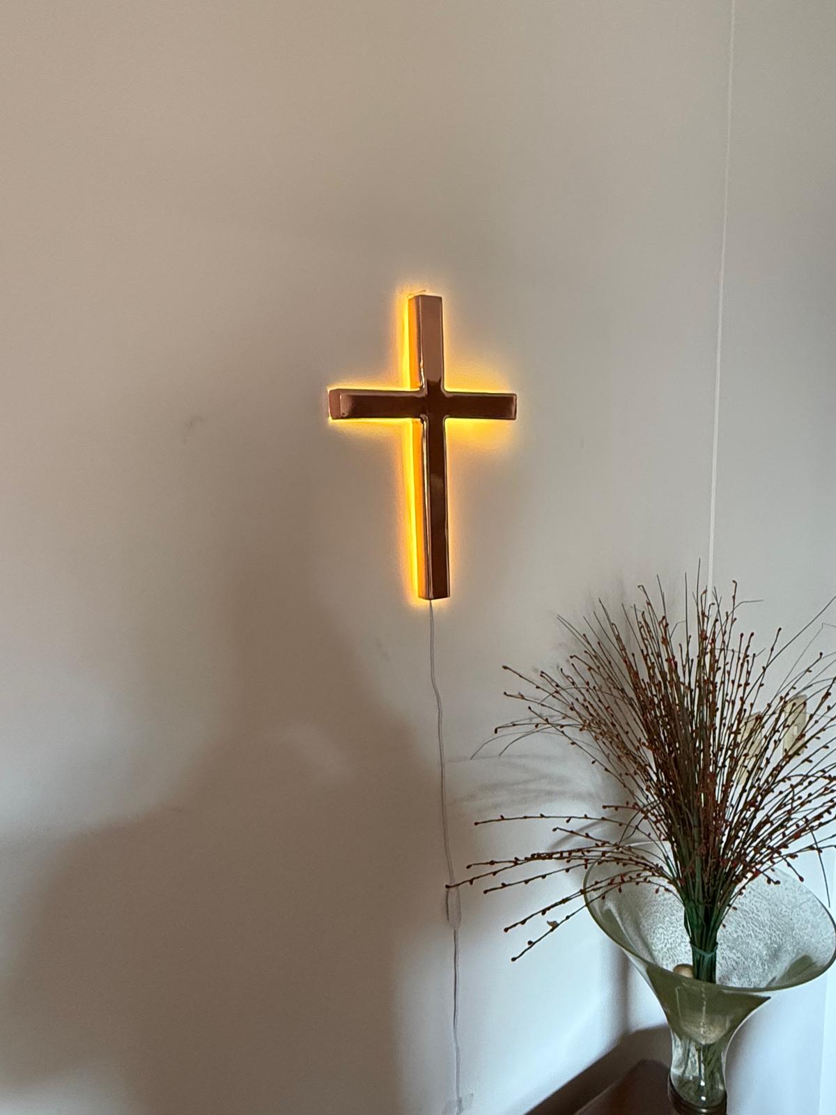 Modern LED Steel Cross | Illuminated Wall Decor, Ambient Glow, Minimalist Design